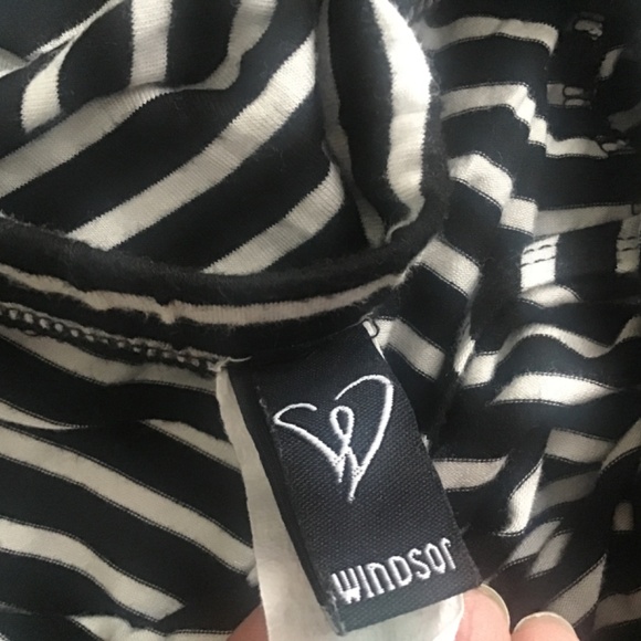 Gorgeous euc black, white Mid stripe slit skirt - Picture 4 of 7